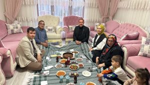 MHP Belediye Başkan Adayı İrfan Çıtak’ın Özel İftarı: Kahraman Şehidimizin Evinde Buluştu!