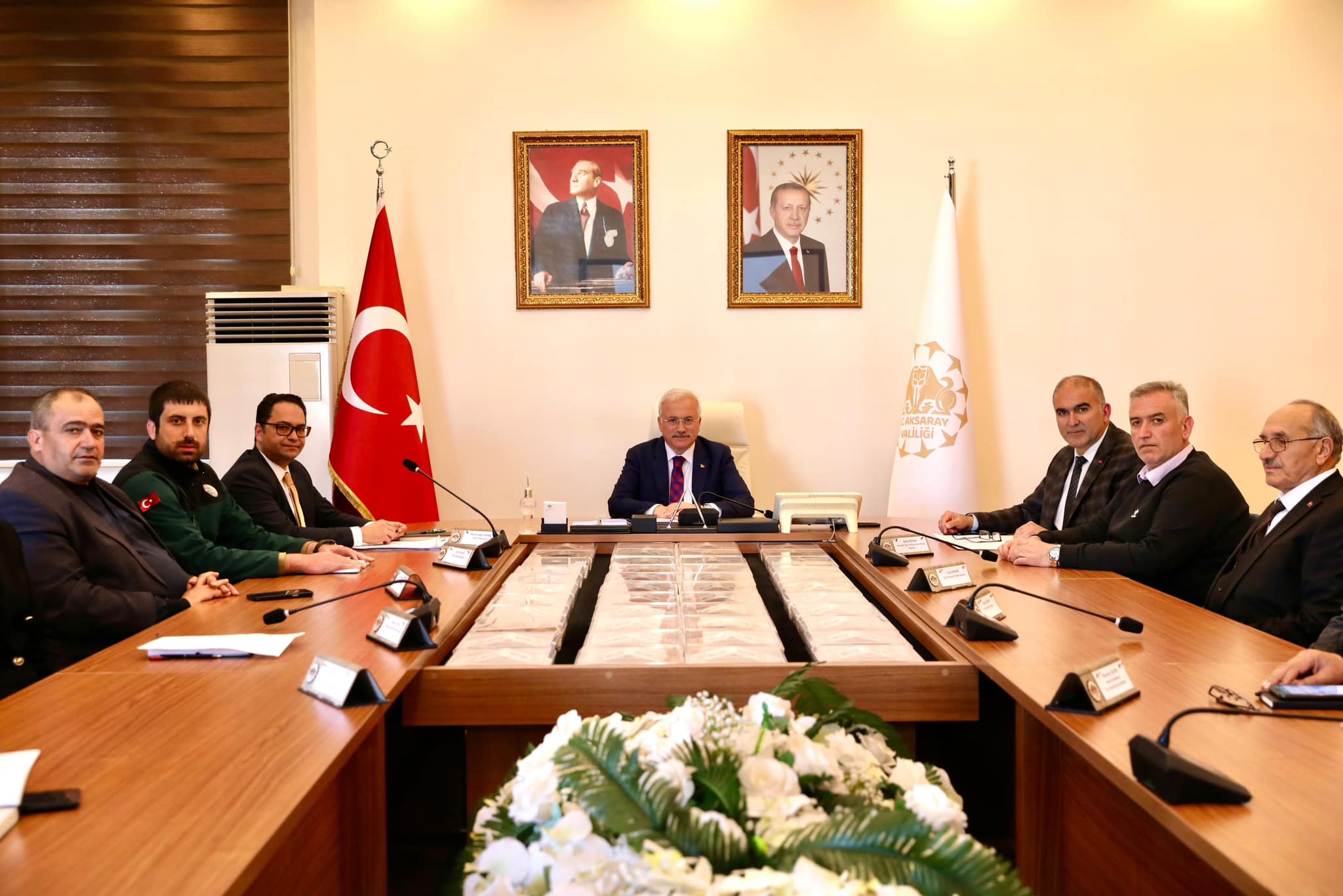 Aksaray Valisi Mehmet Ali Kumbuzoğlu, başkanlığında tarımsal sulama konularında görüşmek