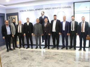 Aksaray’da Siyasi Arenada Hareketli Gün: İYİ Parti, Baro Ziyaretiyle Adını Duyurdu!