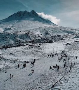 Aksaray’da Karı Görmek İçin Herkes Oraya Çıkıyor!