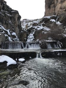 Aksaray’ın Ilısu kasabasında yer alan Ilısu Şelalesi, şehrin doğal zenginliklerinden