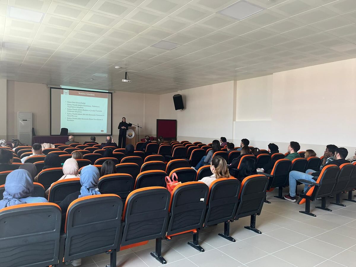 Aksaray’da Aksaray Üniversitesi Mimarlık ve Tasarım Fakültesi öğrencilerine yönelik düzenlenen