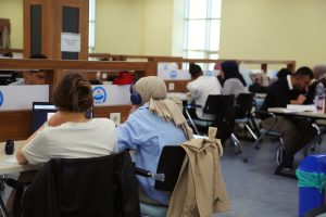 ASÜ’de Kütüphane Saatlerine Düzenleme: Öğrencilerin Vize Haftası için Rahat Çalışması Sağlanıyor!