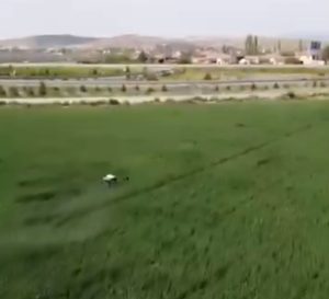 Aksaray’da Tarımda Devrim: İlaçlama Drone’ları Çiftçilere Kolaylık Sağlıyor!