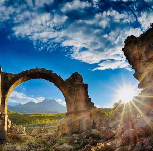 Aksaray’da Hava Durumu: Parçalı ve Az Bulutlu Bekleniyor!