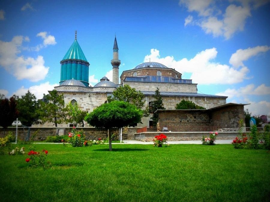 Türk-İslam düşünürü Mevlana Celaleddin-i