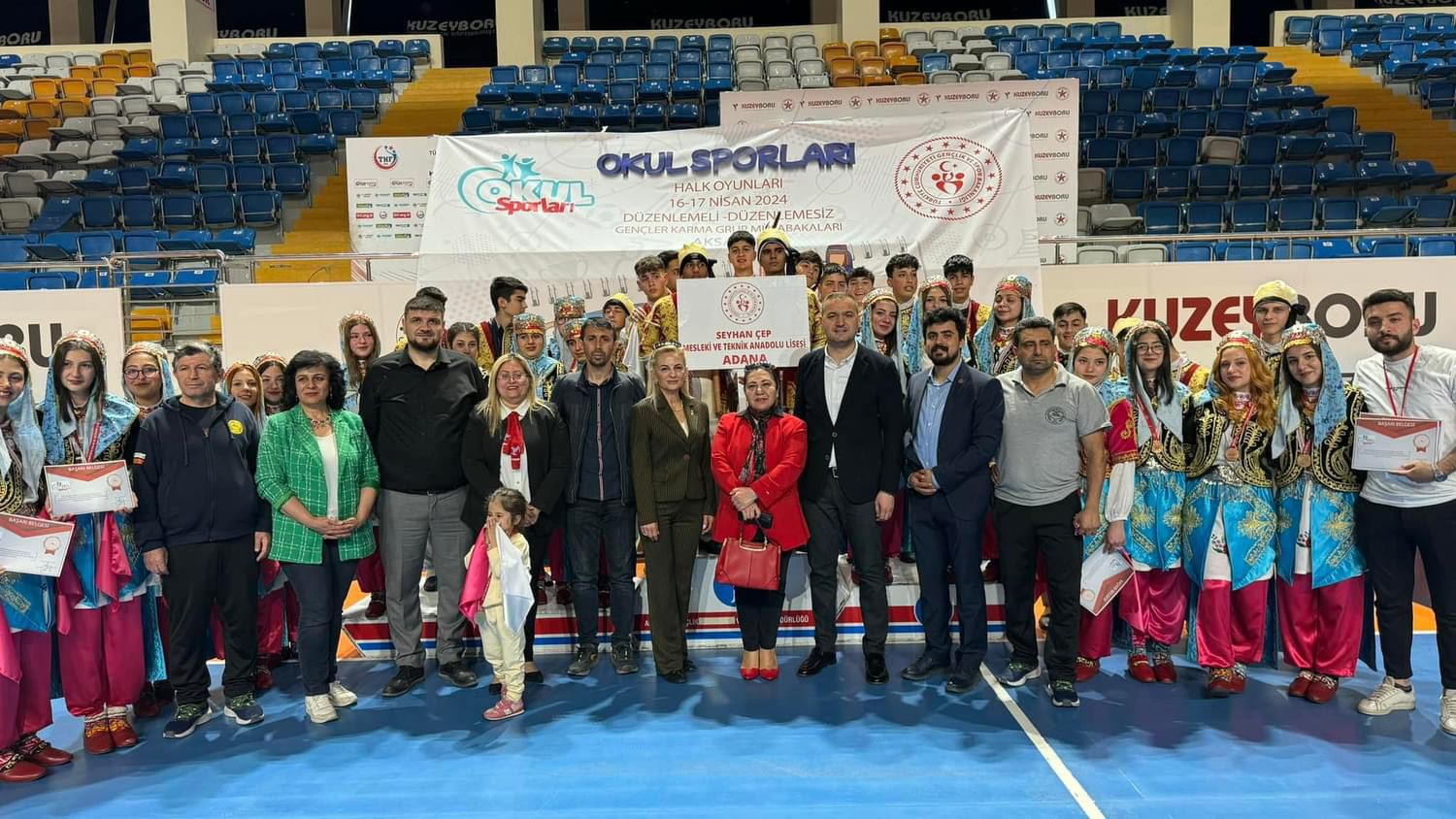 Aksaray Kapalı Spor Salonu,