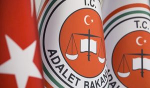 Adalet Bakanlığının e-Tebligat uygulamasıyla 126 bin 990 ağaç kurtarıldı