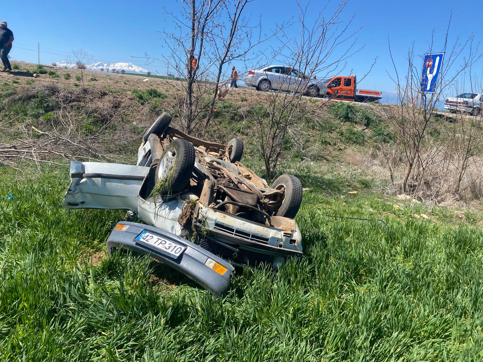 Konya’nın Hüyük ilçesinde otomobilin