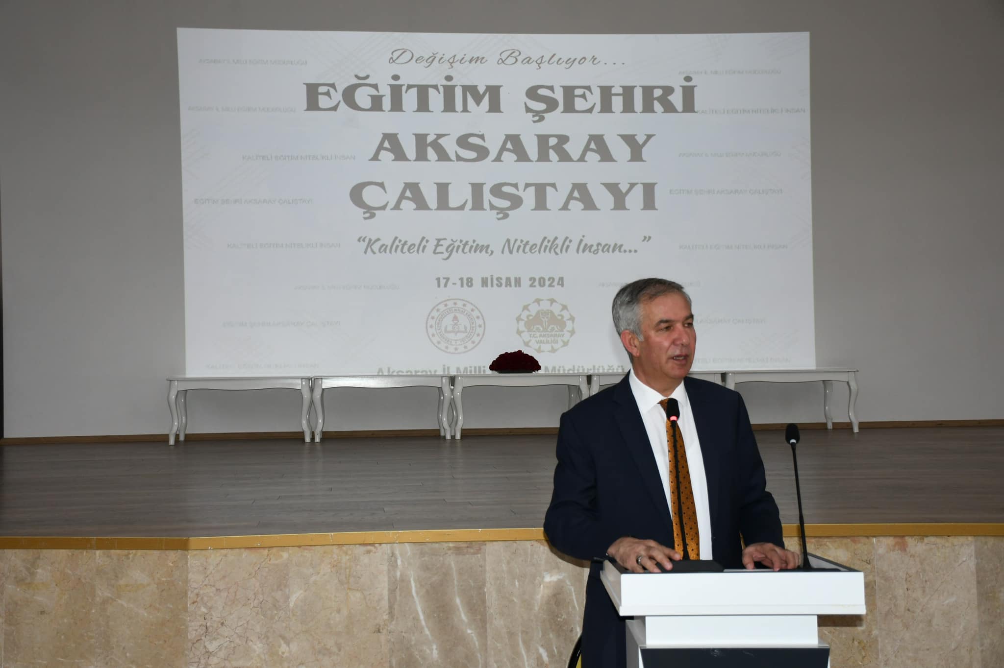 Aksaray Valiliği himayesinde, Aksaray