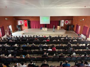 Aksaray’da Bilim Rüzgarı Esti: Öğretmenlere TÜBİTAK Bilgilendirme Toplantısı Düzenlendi!