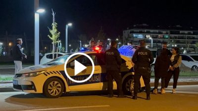 Alkollü sürücünün motosiklete çarpmasıyla meydana gelen kaza büyük endişe yarattı.