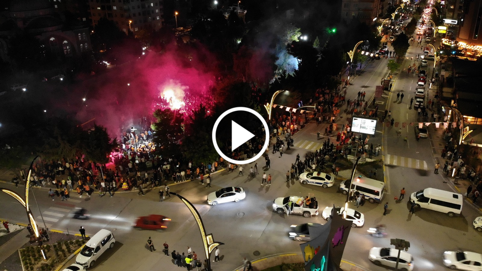 Aksaray’da Şampiyonluk Kutlamaları Dron ile Havadan Görüntülendi
