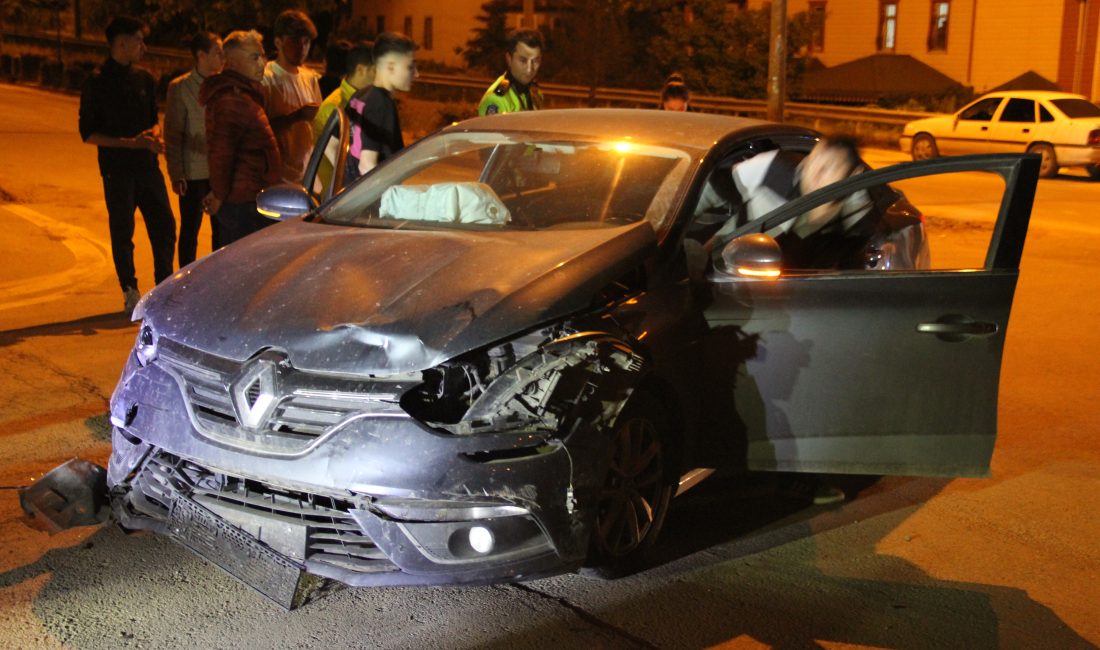 Kırıkkale’de 2 otomobilin çarpışması