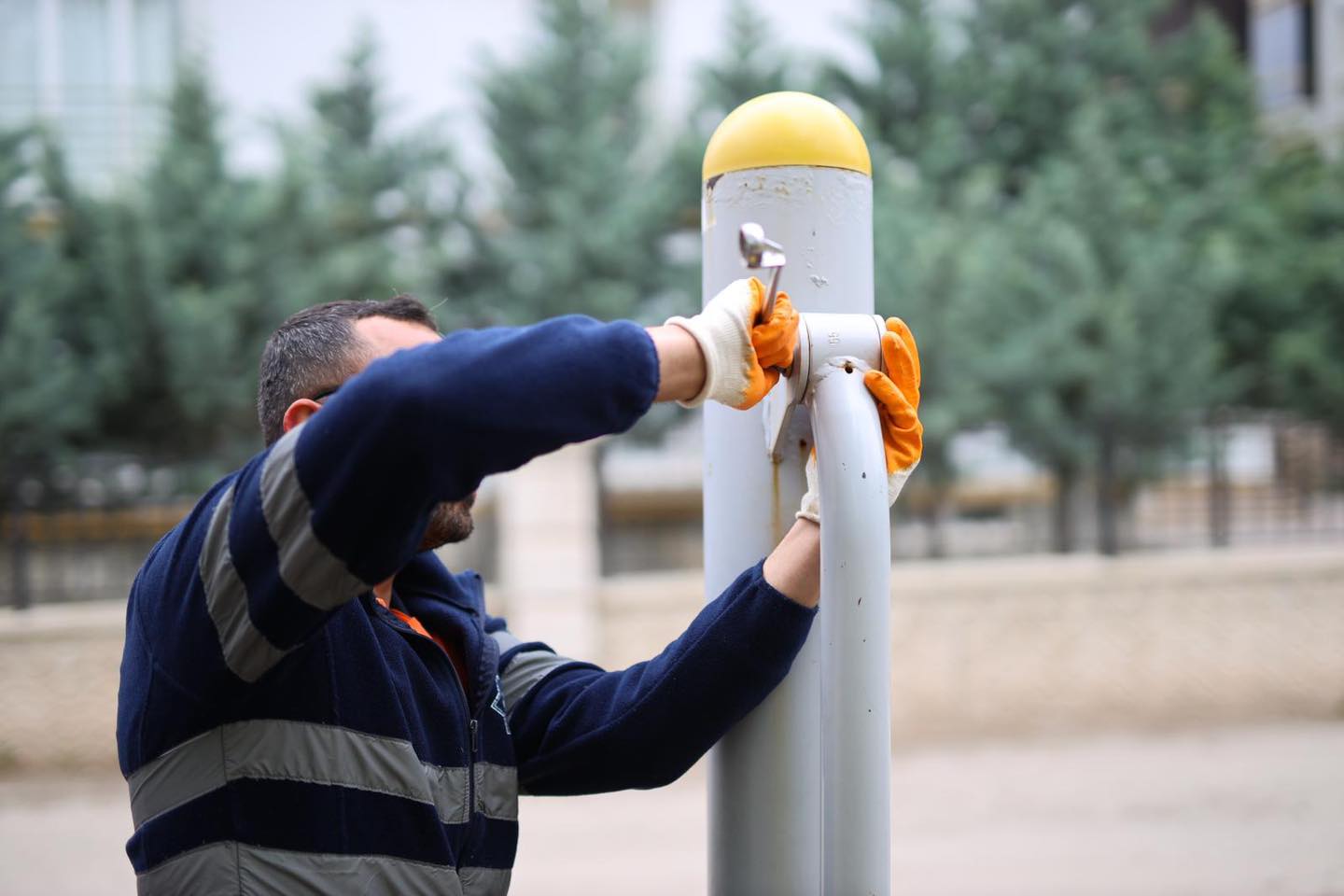 Belediye Ekipleri Şehrin Her Noktasında Arı Gibi Çalışıyor