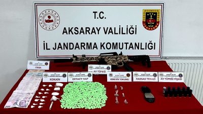 Aksaray’da Jandarma ekipleri bir şahsın uyuşturucu veya uyarıcı madde imal