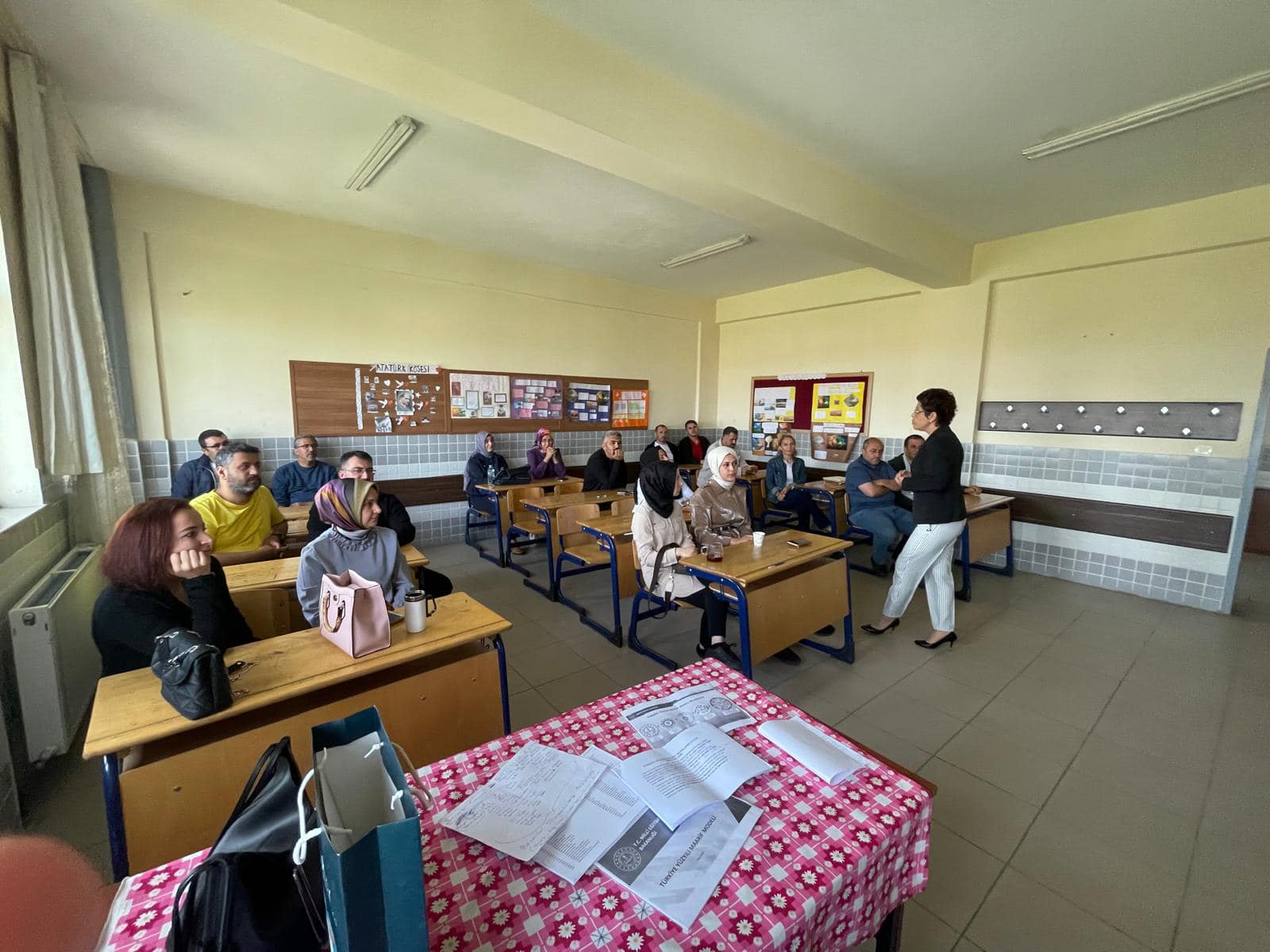 Aksaray’da Yeni Müfredat Tanıtım Çalışmaları Hızla Devam Ediyor