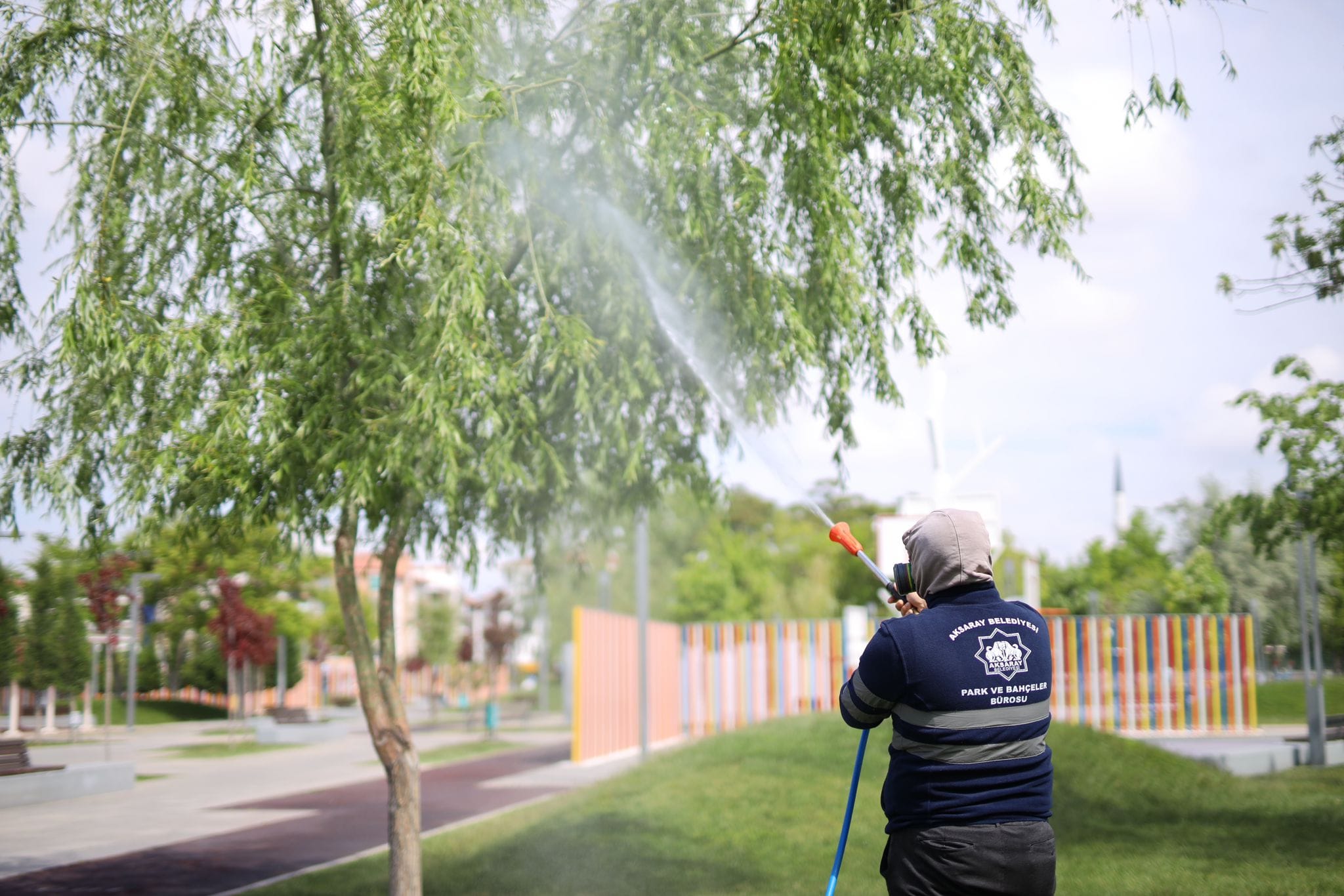 Aksaray Belediyesi: Tematik Parkta İlaçlama ile Sağlık ve Huzur Güvence Altında!