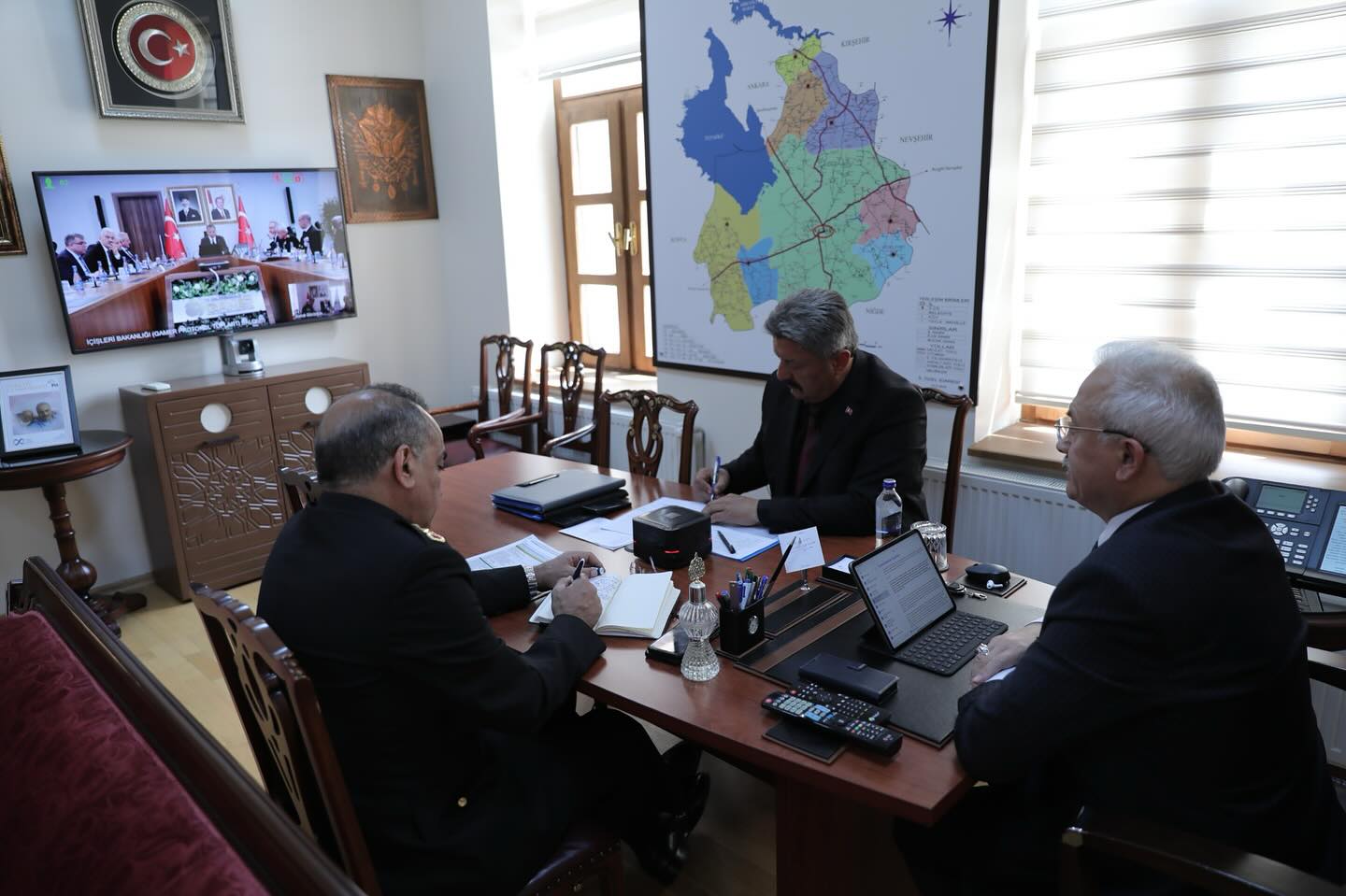 Aksaray’da Güvenlik Kalkanı: İl Asayiş ve Güvenlik Toplantısı yapıldı!