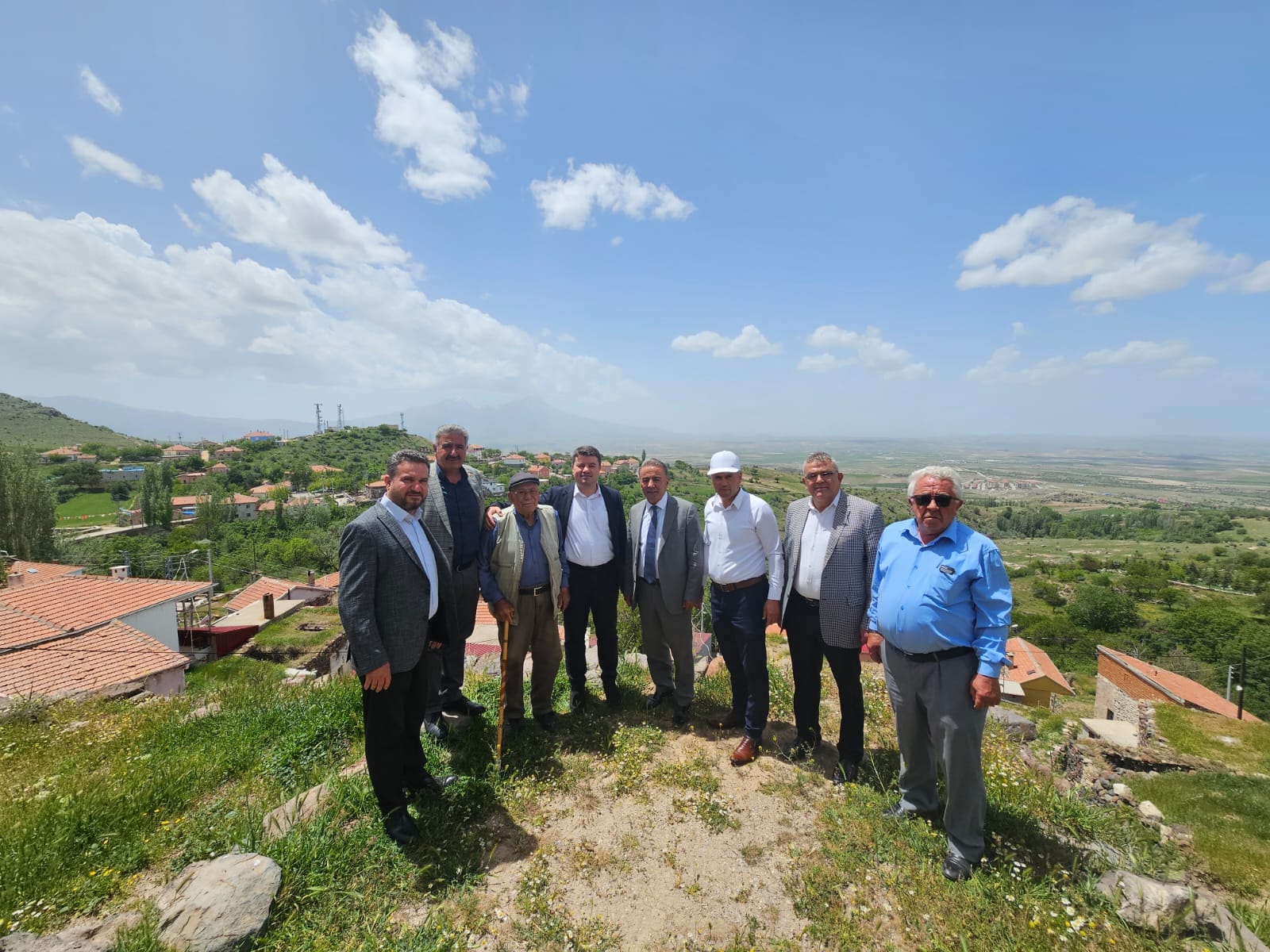 Belediye Başkanı Dinçer Güzelyurt’ta 