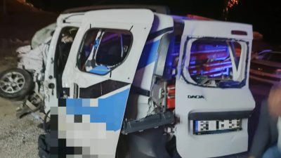 Aksaray Alayhan köyü güzergahında meydana gelen korkunç kazada iki kişi