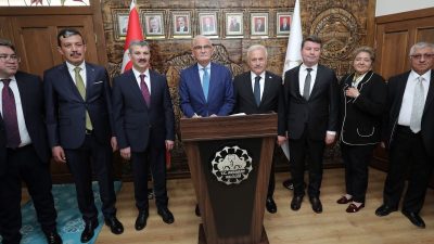 AK Parti Genel Merkez Yerel Yönetimler Başkanı Yusuf Ziya Yılmaz,