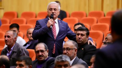 Aksaray Valisi Mehmet Ali Kumbuzoğlu merkeze bağlı köy muhtarları ile