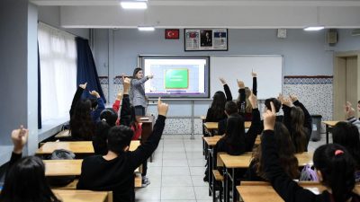 Mili Eğitim Bakanlığı tarafından yapılan açıklama ile 20 bin sözleşmeli