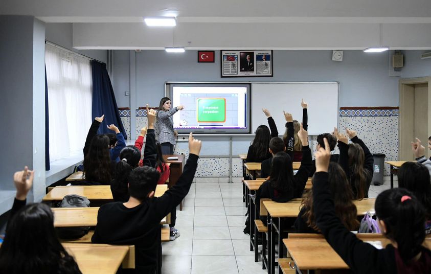 MEB açıkladı; 20 bin sözleşmeli öğretmen ataması yapılacak!