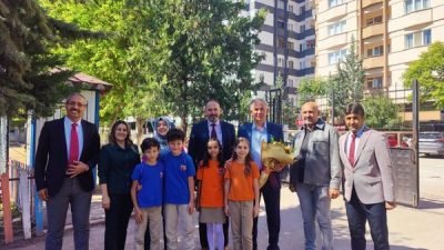 Aksaray İl Milli Eğitim Müdürü Metin Alpaslan şehir içerisinde faaliyet