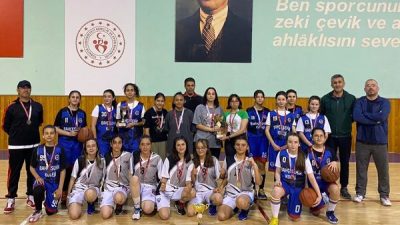 Aksaray Gençlik ve Spor İl Müdürlüğü tarafından 23 Nisan Ulusal