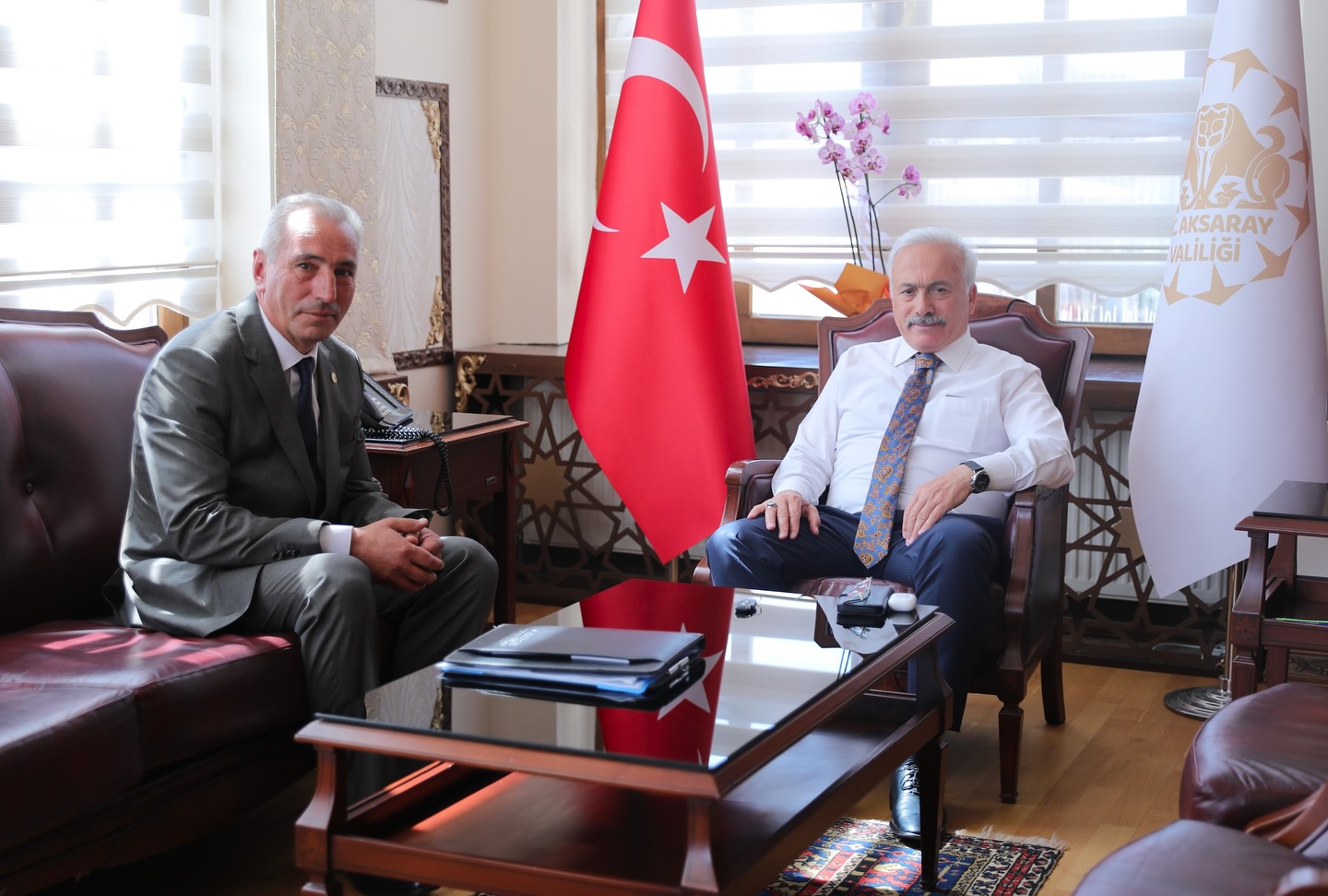 Vali Kumbuzoğlu’na Taşpınar Belediye Başkanından ziyaret