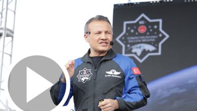 Türkiye’nin ilk astronotu Alper Gezeravcı, Aksaray Belediyesi ev sahipliğinde düzenlenen