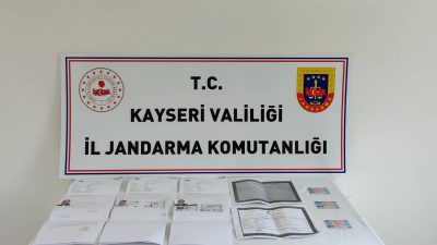 Ehliyet sınavında başarısız olan sürücü adaylarının yerine başkalarını sınava girdirdikleri