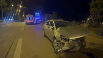 Kırıkkale’de iki otomobilin çarpışması sonucu yaralanan 6 kişi tedavi altına