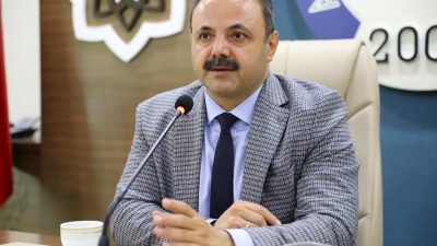 Aksaray Üniversitesinde (ASÜ) tasarruf tedbirleri kapsamında yapılacak uygulamaların değerlendirildiği bir