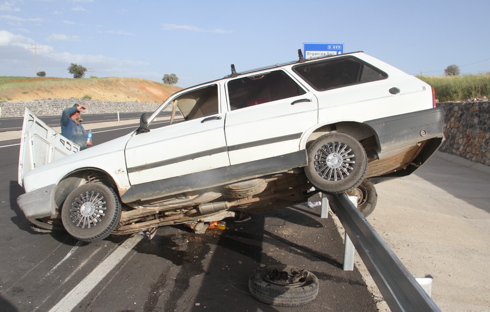 Trafik kazasında 3 kişi yaralandı