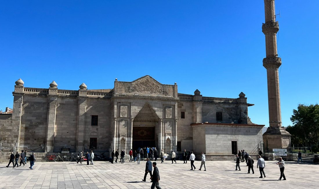 Aksaray'da Kurban Bayramı namazı,