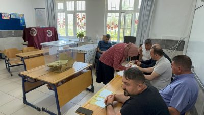 Kesin olmayan sonuçlarına göre, Güzelyurt İlçesi ve Sağlık Beldesi'nde 02