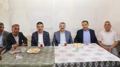 AK Parti İl Başkanı Hamza Aktürk, Milletvekilleri Cengiz Aydoğdu ve
