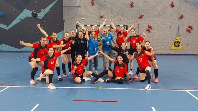 Ankara'da düzenlenen Genç Kızlar Türkiye Şampiyonası'nda Aksaray Bld Spor, çeyrek