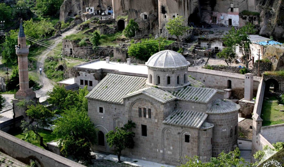 Aksaray'ın Güzelyurt ilçesinde yer