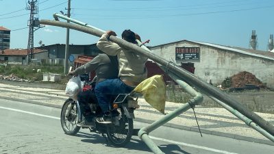 Bu kadarı da olmaz; Aksaray’da hem kendi canlarını yok saydılar