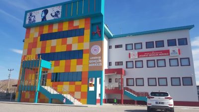 Aksaray Hasandağı Gençlik Merkezi, gençlerin yabancı dil öğrenme motivasyonunu artırmak