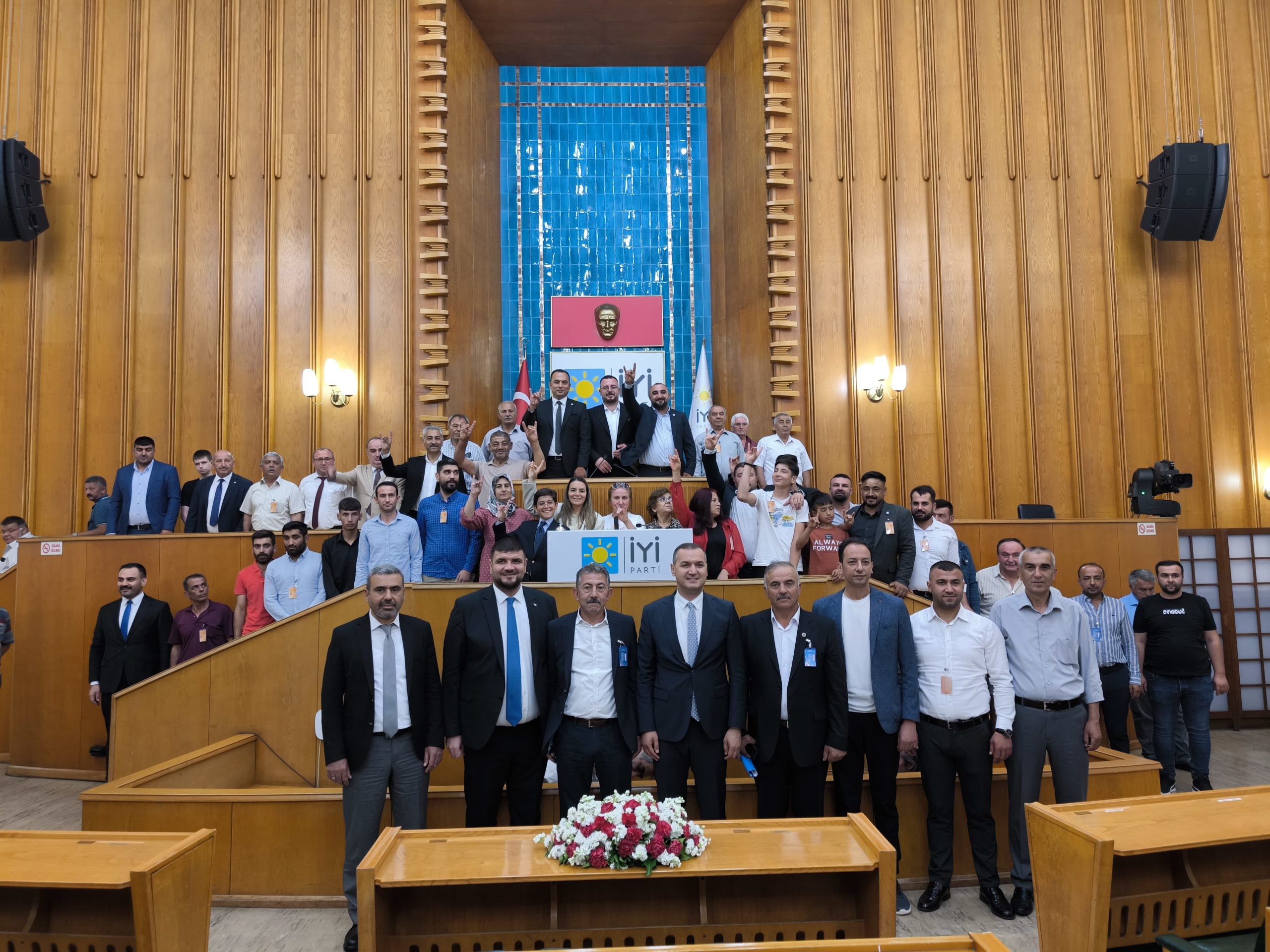 İYİ Parti Aksaray İl Teşkilatı, TBMM Grup Toplantısına Katıldı