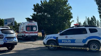 Kayseri’de arazide bir kişi ölü bulundu. Alınan bilgiye göre, Cırgalan