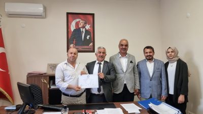 Sağlık beldesi Belediye Başkanı olarak seçilen Abdullah Tosun mazbatasını aldı. 