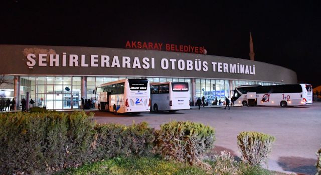 Aksaray Terminalde Bayram Tatili Dönüşleri Yoğunluğu Yaşanıyor