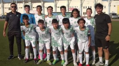 Aksaray U13 Ligi’nde 13’üncü hafta heyecanı yaşandı. Ekecikspor’un şampiyonluğunu ilan
