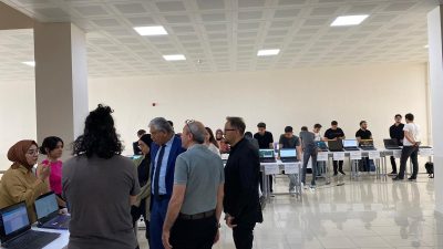 Aksaray Üniversitesi (ASÜ) Mühendislik Fakültesi Yazılım Mühendisliği Bölümü öğrencileri, özgün,